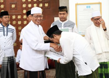 ADD Tahap 1 dan Hibah Awal Tahun Diserahterimakan. Bupati Tuban : Harus Segera Digunakan.