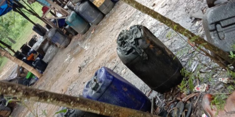 Mafia Solar Diduga Timbun Solar Di Bangilan