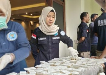 Sekda Tuban dan 125 Pejabat Eselon 2 dan 3 Ikuti Tes Urine Bersama Bupati.