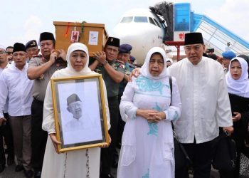 Selamat Jalan Gus Sholah , Kami semua Kehilanganmu.