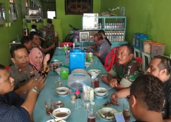 Silaturahmi Bareng Kapolsek dan Danramil rengel bersama Majelis Pers Nasional Korwil Tuban.