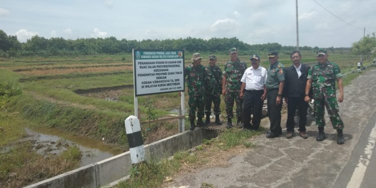 Tim Kodam V/Brawijaya, Sidak Peninjauan Penghijauan Ruas Jalan Provinsi Di Tuban
