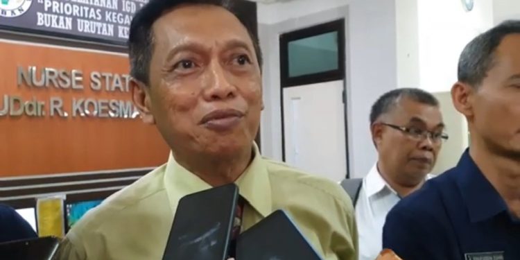 RSUD dr. R. KOESMA JADI RUJUKAN PASIEN CORONA Direktur : Kami Siap Melayani Jika Terdapat Pasien Terjangkit virus Corona.
