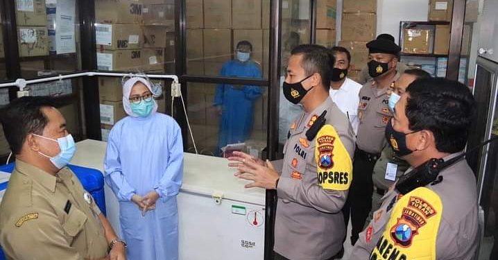 Kadis Kesehatan Dampingi Kapolres Tuban
