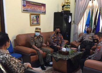 Kegiatan Tatap Muka Di SMAN I Tuban  Terpaksa Dibubarkan Satgas Covid-19