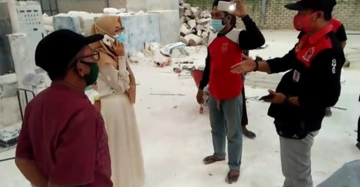 Pabrik Kalsium Di Segel Warga Karena Diduga Ingkar Janji