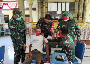 Dandim 0811 Tuban Pantau Langsung Pelaksanaan Vaksinasi Covid-19