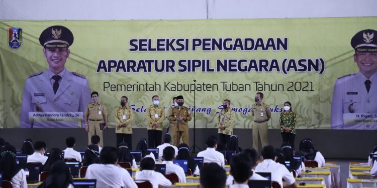 Tinjau Pelaksanaan Ujian Pengadaan ASN, Wabup Tuban Berharap Cetak ASN berkualitas