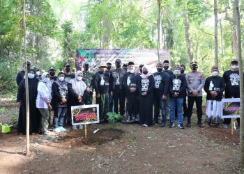 Peringati HSN 2021, Pemkab Tuban Tanam Pohon kopi di Hutan Lindung
