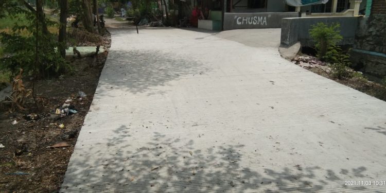 Tanpa Papan Proyek, Pekerjaan Rabat Beton di Desa Kepuh Anyar di Duga Proyek Siluman