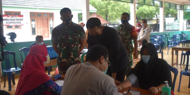 Sasar Vaksinasi Lansia, Dandim 0811 Optimis Menuju Tuban Level Satu