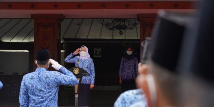 Pangkas Pelayanan Publik yang Rumit, Pesan Bupati Anna Saat Peringati KORPRI Setengah Abad