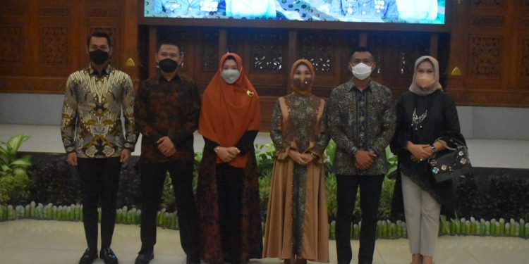 Lepas Sambut Dandim 0811 Tuban Letkol Inf Viliala Romadhon, S.E, M.I.Pol kepada Letkol Inf Suhada Erwin