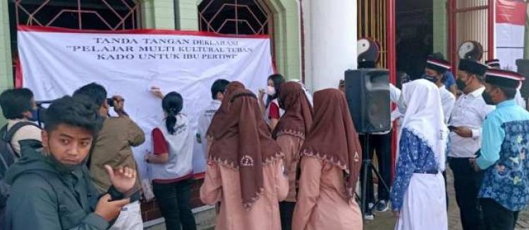 Deklarasi Multikultural Diikuti Ratusan Pelajar Tuban di Klenteng Kwan Sing Bio