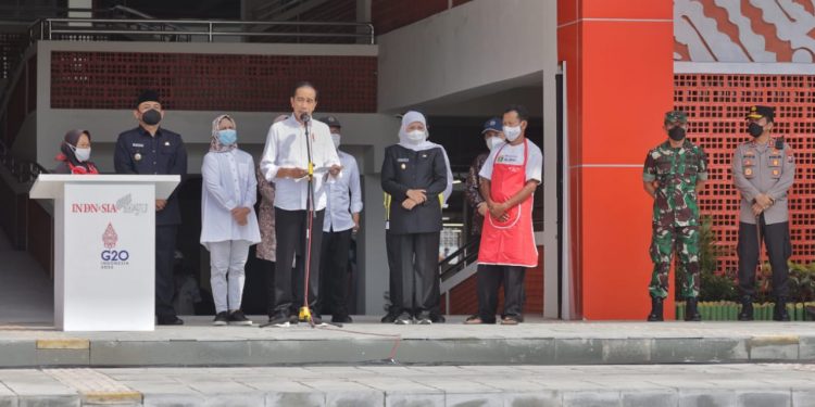 Forkopimda Jatim Dampingi Presiden RI Resmikan Pasar Besar Ngawi