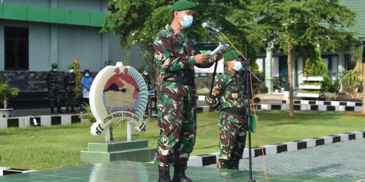 Awal Tahun 2022, Dandim 0811/Tuban  Pimpin Upacara Bendera 17- an