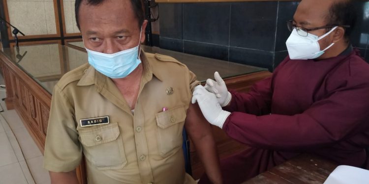 Dinkes Tuban Gelar Vaksinasi Booster di Pendopo