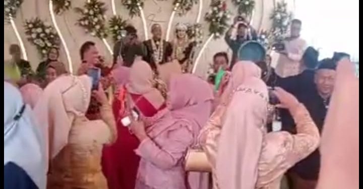 Pernikahan Akhmad Fanani dengan Rinda Belawati Ayuning Putri