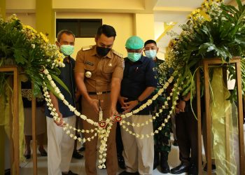 Launching Bakti Sosial Operasi Katarak, Mas Bupati Tuban Juga Resmikan Ruang Isolasi Covid-19