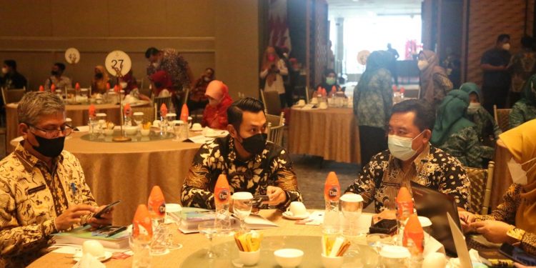 Mas Lindra Hadiri Sosialisasi Rencana Aksi Nasional Percepatan Penurunan Angka Stunting Indonesia 2022 di Jatim