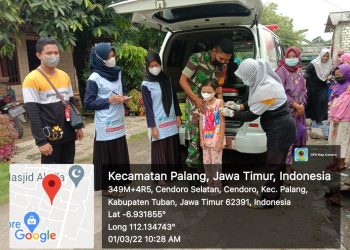Penuhi Capaian Vaksinasi, Babinsa Koramil 02 Palang Bersama Satgas Covid 19 Keliling Pakai Mobil Vaksin Pedesaan
