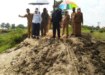 Terkait Longsor di Sugihwaras, Bupati Bojonegoro Minta Segera Dilakukan Penanganan Darurat