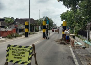 Antisipasi Muatan Truk Melebihi Tonase, Jembatan TBT Dipasang Portal