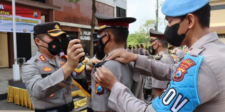 Kapolres Bojonegoro Pimpin Sertijab Kasat Reskrim dan Kapolsek