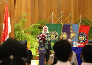 Bupati Bojonegoro Beri Kuliah Umum pada Launching RPL Desa di UNY