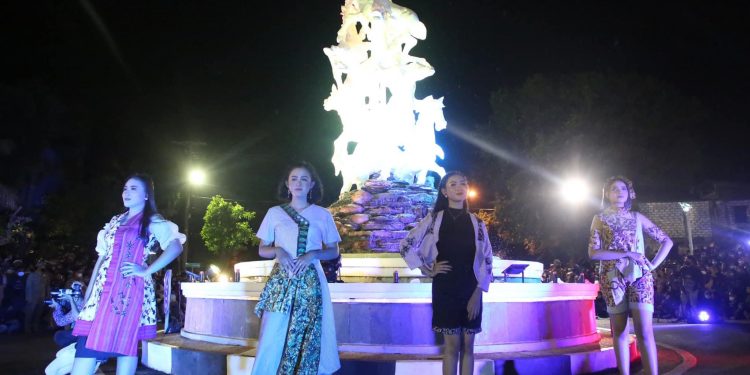 Patung Kuda Menjadi Icon Utama Pelaksanaan Car Free Night