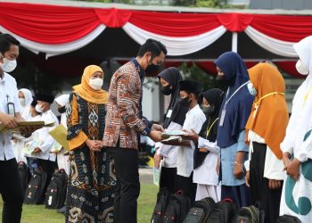 1000 Anak Yatim-Piatu di Tuban  Dapat Santunan