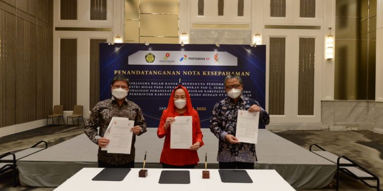 Penyokong Hasil Produksi Minyak dan Gas Bumi Negara. Bupati Bojonegoro Harapkan Potensi Sumur Kolibri