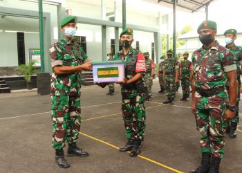 Kodim 0811 Tuban Salurkan Bingkisan Lebaran Dari Kasad Untuk Koramil Terpencil dan Rawan Bencana