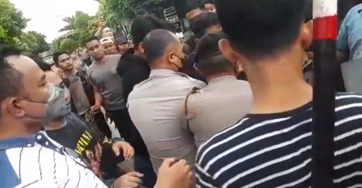 Antri Potong Rambut, Warga Grabagan Tewas Dihantam Batu Oleh ODGJ