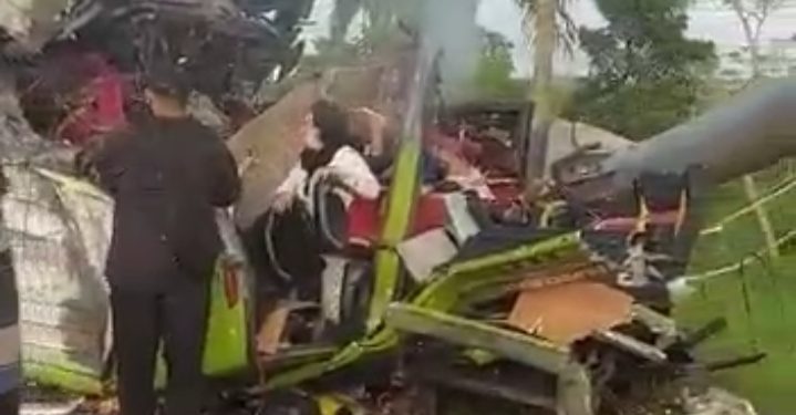 Bus Pariwisata Alami Kecelakaan di Tol Mojokerto-Surabaya,14 Penumpang Meninggal Dunia