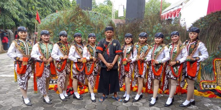 Peringati Hari Lahir Pancasila, DPC PDIP Magetan Gelar Seni Budaya Reog  Ponorogo