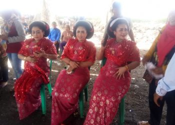 Warga Desa Sumberarum,dander, bojonegoro,Gelar Manganan