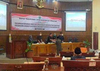 Rapat Paripurna DPRD Kabupaten Magetan, Pandangan Umum Fraksi DPRD Terhadap RAPERDA Pertanggungjawaban Pelaksanaan APBD Tahun Anggaran 2021