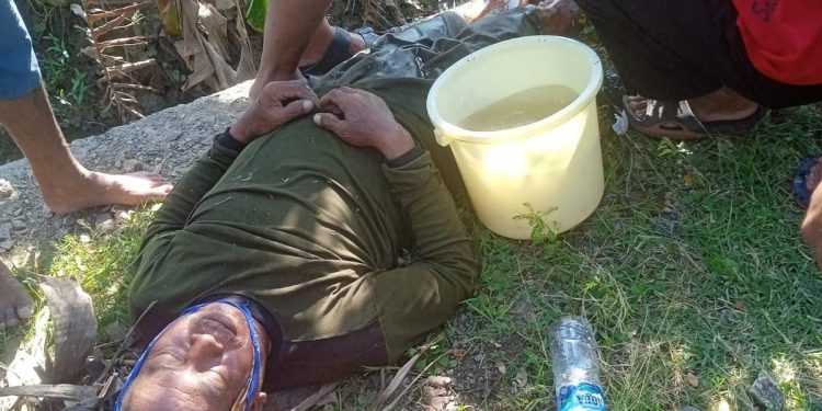 Seorang kakek meninggal, di duga akibat serangan jantung