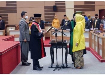 Gelar Rapat Paripurna, DPRD Kabupaten Mojokerto Tetapkan Any Mahnunah Sebagai Wakil Ketua