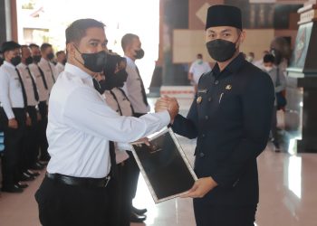 Terima SK Pengangkatan, 744 PPPK Guru di Tuban Diharapkan Selalu Berkolaborasi, Inovasi dan Berkarya