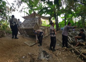 Polsek Trowulan Grebeg Judi Sabung Ayam di Kejagan