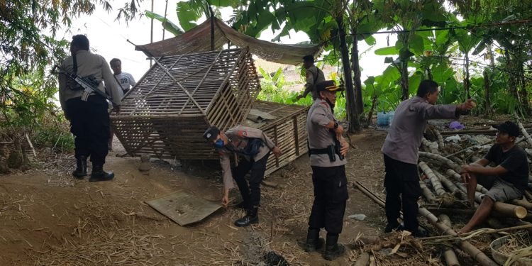 Polsek Trowulan Grebeg Judi Sabung Ayam di Kejagan