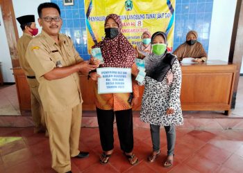 Pemdes Dukuh Salurkan BLT-DD Agustus 2022 Kepada 86 KPM