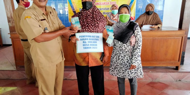 Pemdes Dukuh Salurkan BLT-DD Agustus 2022 Kepada 86 KPM