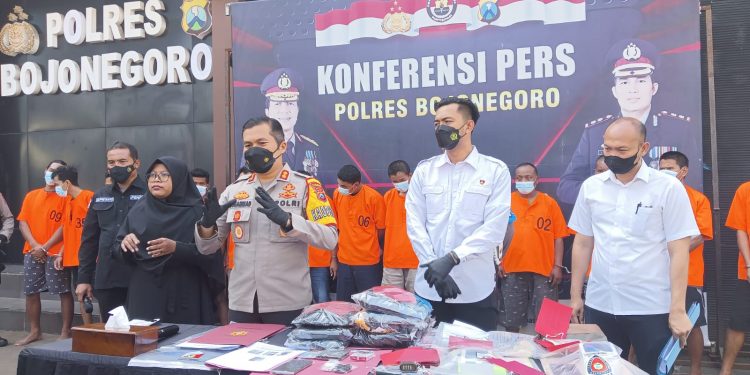 Para Pelaku Judi Online Diamankan Satreskrim Polres Bojonegoro