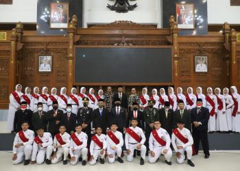 Paskibraka 2022 Tuban Resmi Dikukuhkan Bupati