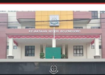 Memalukan !!! Diduga Oknum Pegawai Kejari Bojonegoro, Mencoreng nama baik instansi