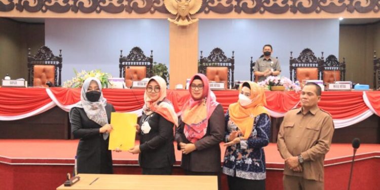 Pemkab bersama DPRD Kabupaten Mojokerto, Sepakat Tentang  Perubahan APBD 2022