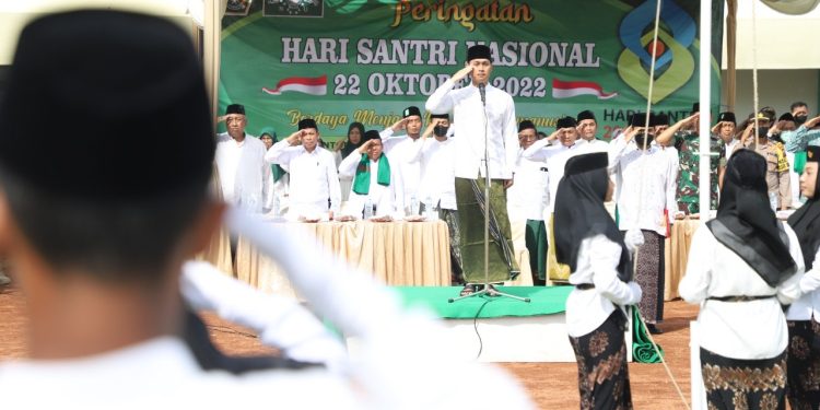 PERINGATAN HSN, MAS BUPATI : KONTRIBUSI SANTRI DIBUTUHKAN UNTUK MEWUJUDKAN KABUPATEN TUBAN LEBIH BERAKHLAK